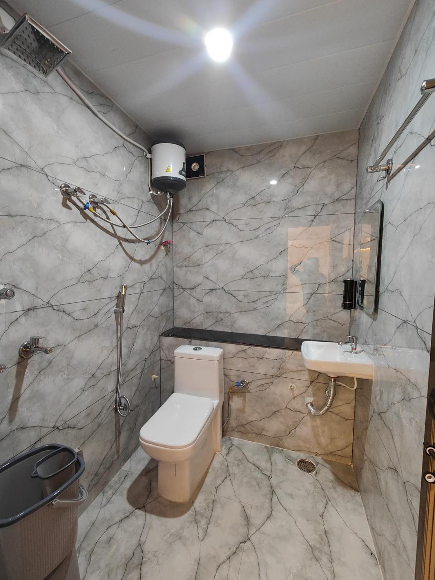 Hotel Mangal Murti Váránaszi Kültér fotó